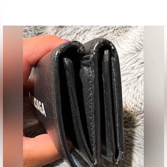 Authentic Balenciaga wallet - Picture 3 of 7